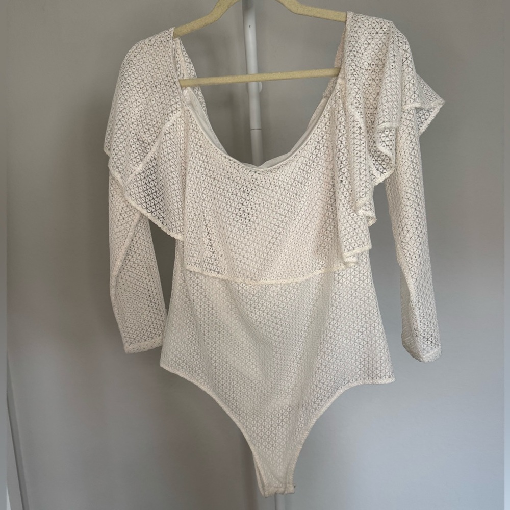 BCBG White Lace Off-Shoulder Bodysuit size L